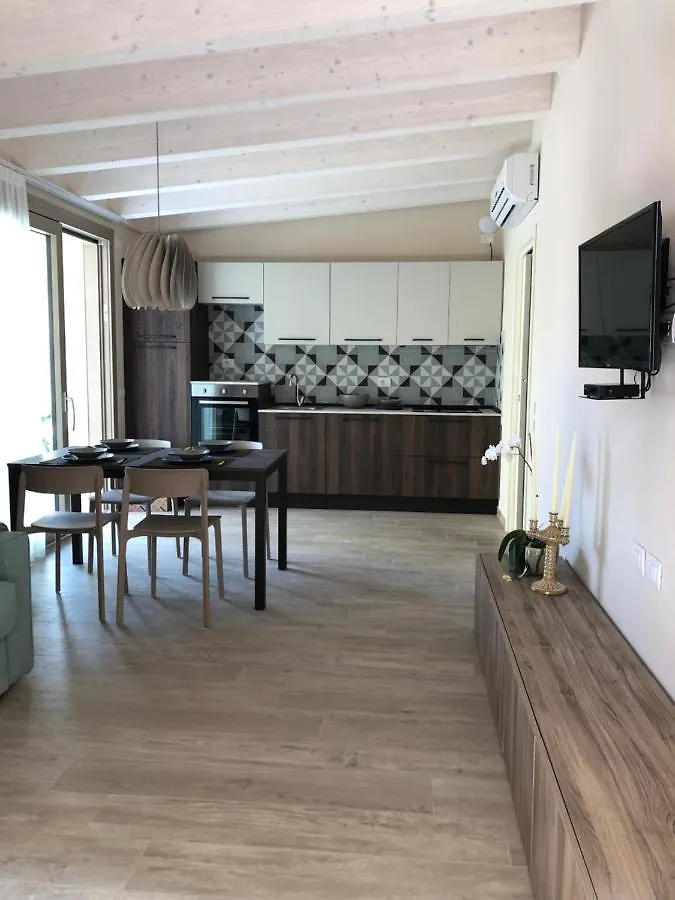 Appartamenti Villa Dall'Agnola Garda  Apartament