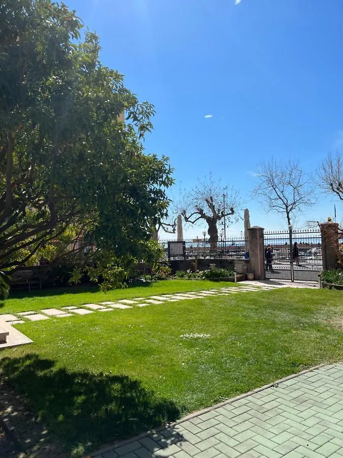 Apartament Appartamenti Villa Dall'Agnola Garda  Włochy