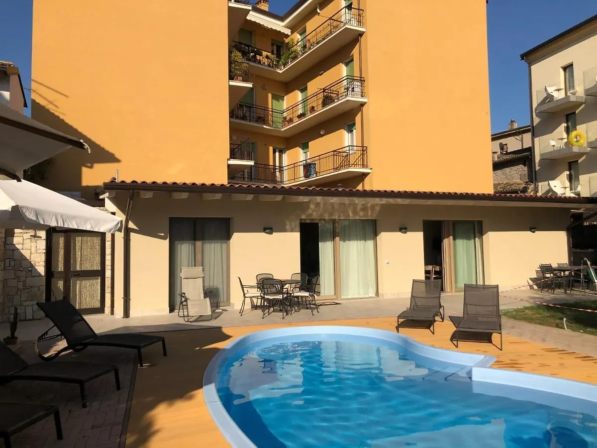 Appartamenti Villa Dall'Agnola Garda  0*, Garda (Verona) Italy